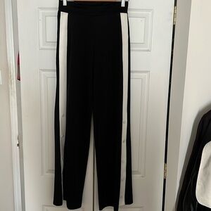 Jogger style black and white Zara pants size S